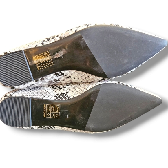 Snakeskin ankle boots - Picture 3 of 7